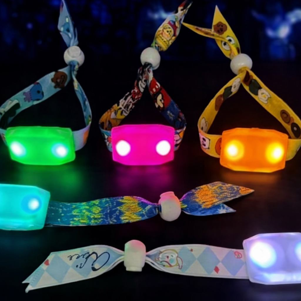 TLW-FRC104 Fabric LED Wristband Plus